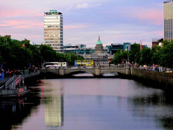 O'Connell Bridge O'Connell Bridge River Liffey Dublin Ireland