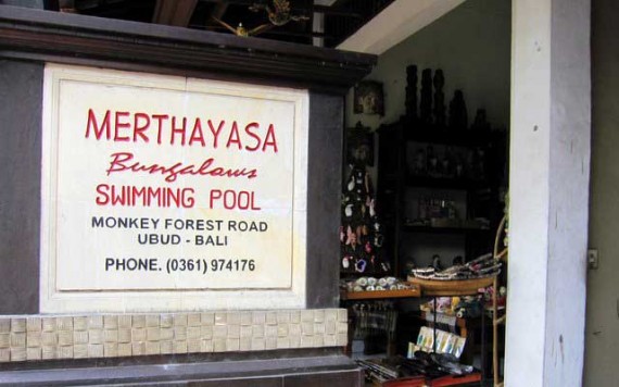 Merthayasa Bungalows