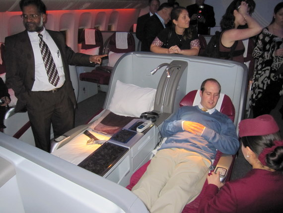 Qatar Airways BOEING 777 Qatar Airways BOEING 777