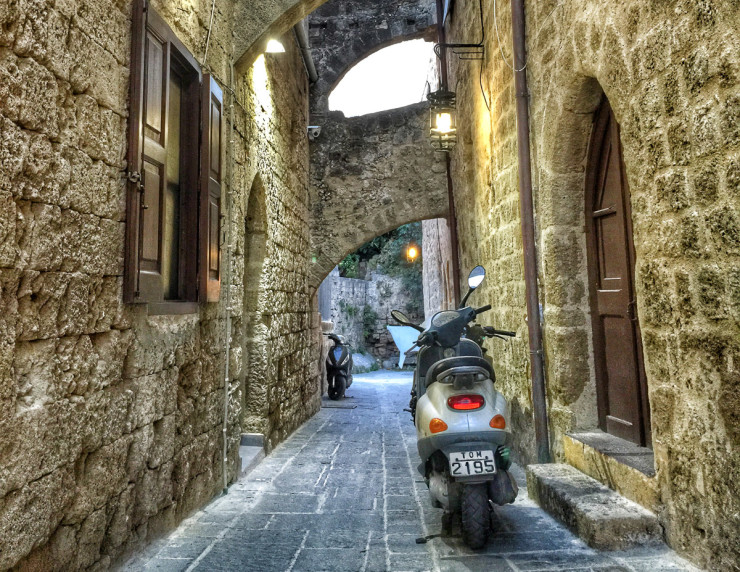 Rhodes 101 The Beginner's Guide to the Greek Island of Rhodes